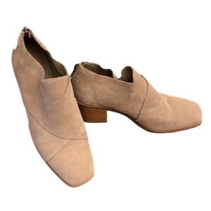Eileen Fisher Ember Bootie NWOB - Size 8.5